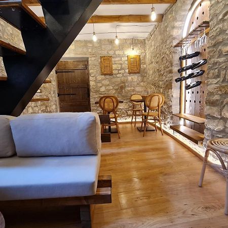 Hotel N'Gorice Berat Exterior foto